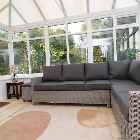 Holiday Bungalow, Short Drive To 7 Beaches! Saint Merryn Esterno foto