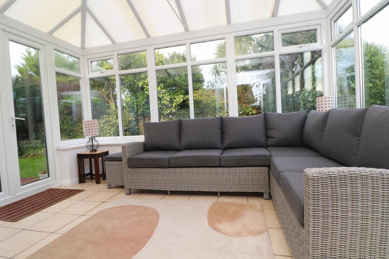 Holiday Bungalow, Short Drive To 7 Beaches! Saint Merryn Esterno foto